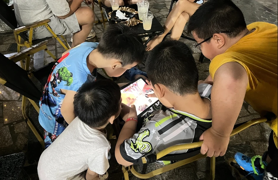 Con nghỉ hè, phụ huynh bước vào mùa tất bật mới Con nghỉ hè, phụ huynh bước vào mùa tất bật mới
