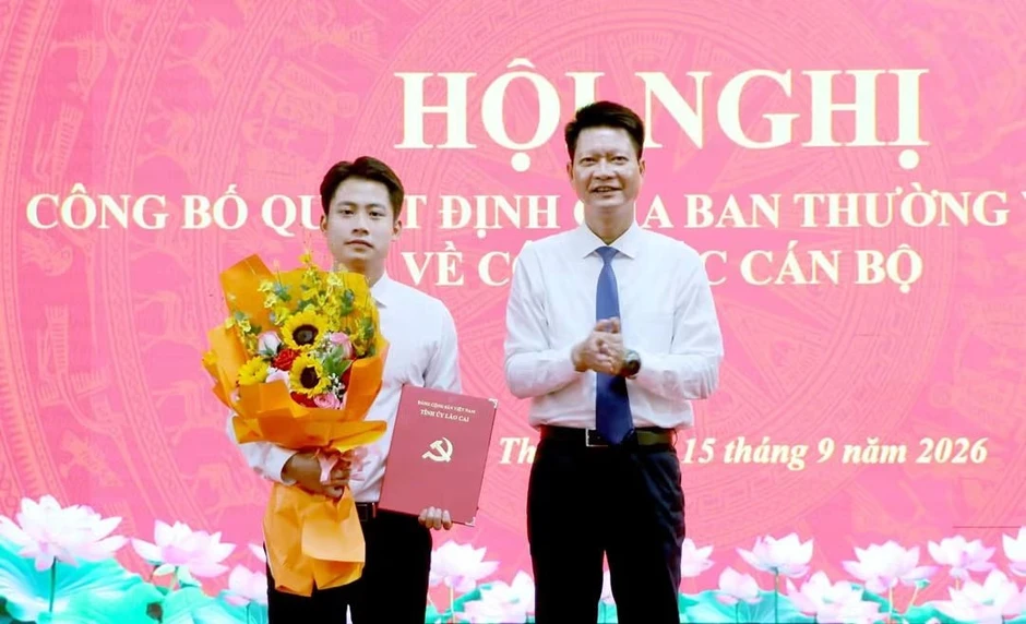 Công bố quyết định của Ban Thường vụ Tỉnh ủy Lào Cai về công tác cán bộ Công bố quyết định của Ban Thường vụ Tỉnh ủy Lào Cai về công tác cán bộ