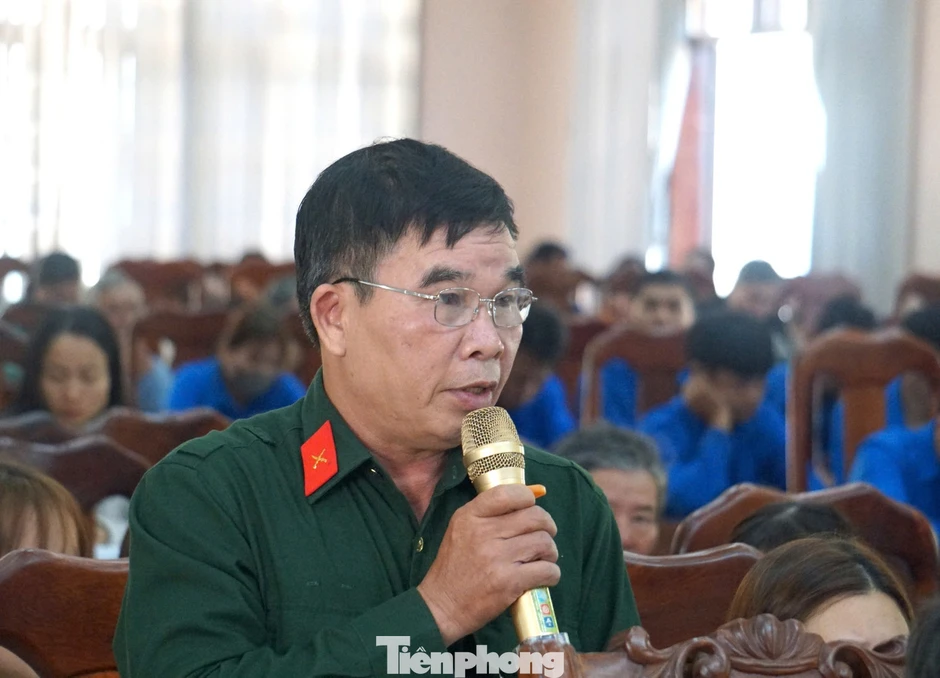 Cử tri đề nghị người trúng cử đi cơ sở, 'tai nghe mắt thấy' kiến nghị của người dân Cử tri đề nghị người trúng cử đi cơ sở, 'tai nghe mắt thấy' kiến nghị của người dân