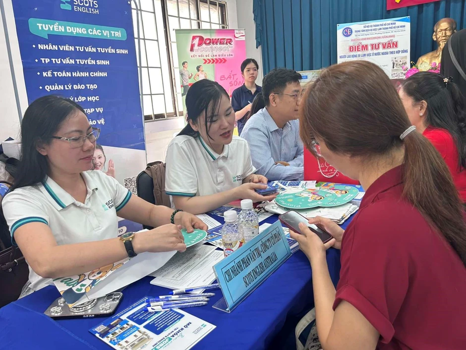 Cùng tấm bằng đại học, vì sao người có trải nghiệm dễ tìm việc làm hơn? Cùng tấm bằng đại học, vì sao người có trải nghiệm dễ tìm việc làm hơn?