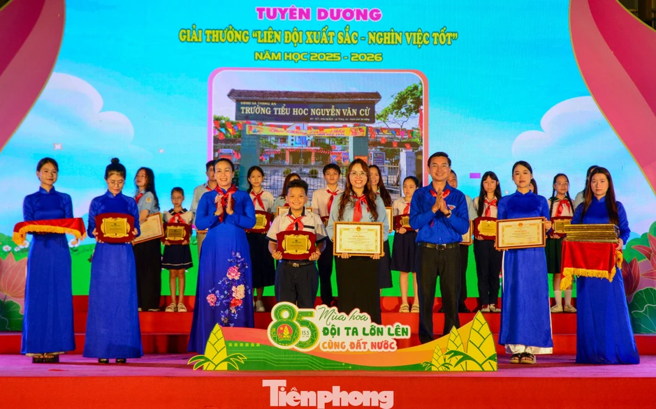Đà Nẵng khen thưởng các tập thể, cá nhân xuất sắc trong công tác Đội Đà Nẵng khen thưởng các tập thể, cá nhân xuất sắc trong công tác Đội