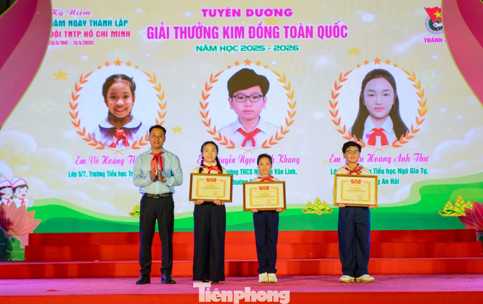 Đà Nẵng khen thưởng các tập thể, cá nhân xuất sắc trong công tác Đội Đà Nẵng khen thưởng các tập thể, cá nhân xuất sắc trong công tác Đội