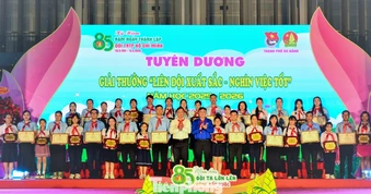 Đà Nẵng khen thưởng các tập thể, cá nhân xuất sắc trong công tác Đội