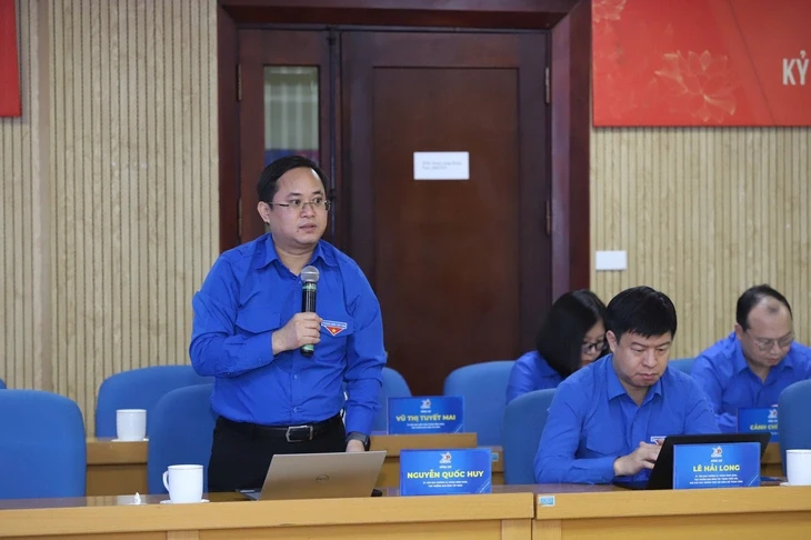 Đại hội Đoàn Thanh niên biểu quyết trên app, không nhận hoa chúc mừng Đại hội Đoàn Thanh niên biểu quyết trên app, không nhận hoa chúc mừng