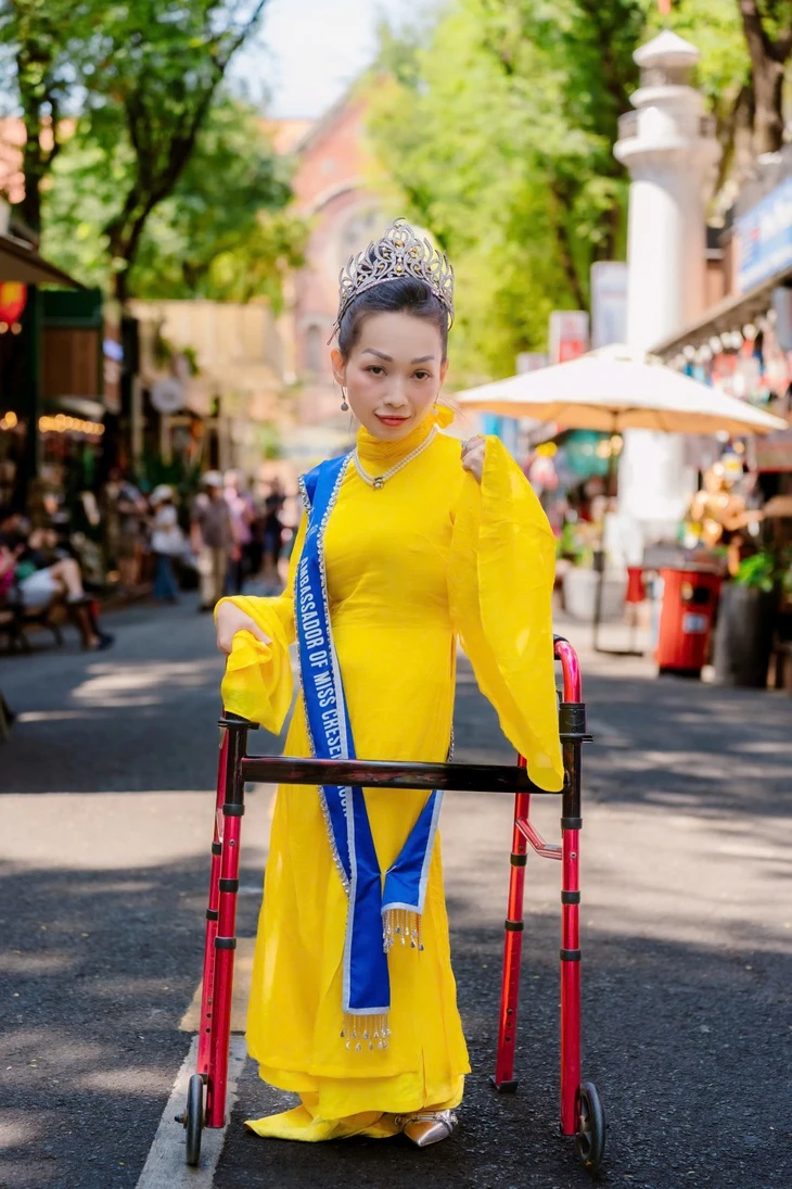 Đại sứ hoa hậu khuyết tật Trần Trà My: Mạnh mẽ lên để quyết định tương lai