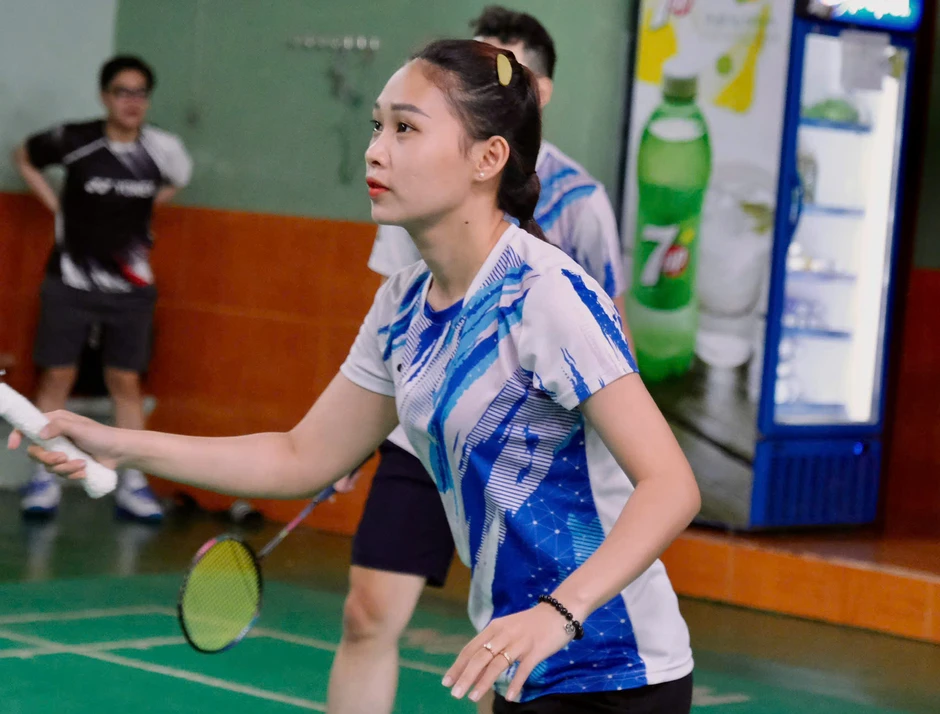 Đầu tư hàng chục triệu đồng chơi cầu lông, vì sao bộ môn này được ưa chuộng? Đầu tư hàng chục triệu đồng chơi cầu lông, vì sao bộ môn này được ưa chuộng?