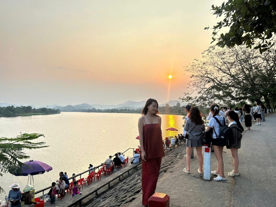 Đến Huế, lên chùa Thiên Mụ nhớ dừng chân để ăn… đậu hũ Đến Huế, lên chùa Thiên Mụ nhớ dừng chân để ăn… đậu hũ
