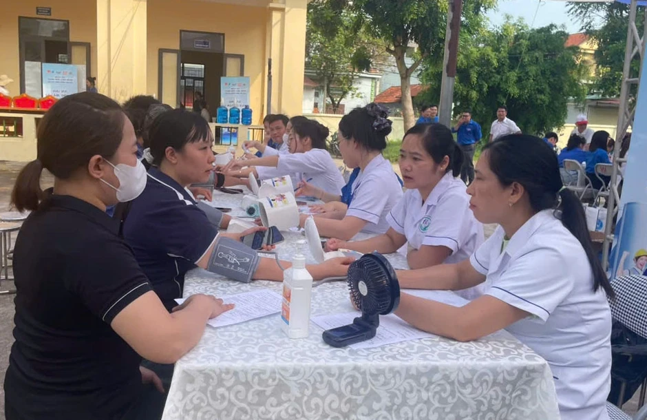 Điểm tựa tin cậy của thanh niên công nhân và lao động trẻ Điểm tựa tin cậy của thanh niên công nhân và lao động trẻ