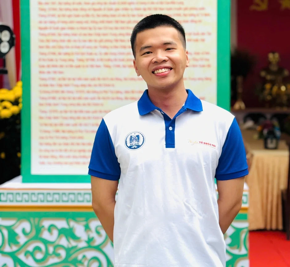 Đời chỉ một lần: Câu chuyện truyền cảm hứng từ quyết định nhập ngũ của một thanh niên Đời chỉ một lần: Câu chuyện truyền cảm hứng từ quyết định nhập ngũ của một thanh niên