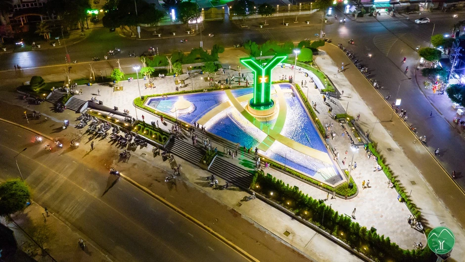 Đồng Nai 'lên đời' ngoạn mục: Người trẻ hãnh diện trước bước ngoặt lịch sử Đồng Nai 'lên đời' ngoạn mục: Người trẻ hãnh diện trước bước ngoặt lịch sử
