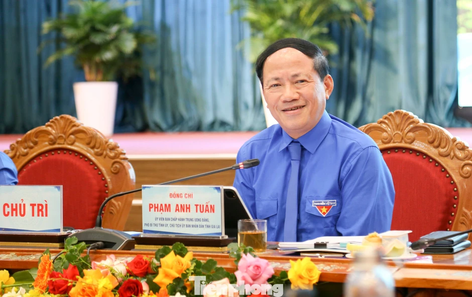 Du lịch Gia Lai như 'công chúa ngủ trong rừng', cần người trẻ phát huy đóng góp Du lịch Gia Lai như 'công chúa ngủ trong rừng', cần người trẻ phát huy đóng góp