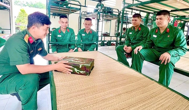 Gác giấc mơ giảng đường chọn thao trường