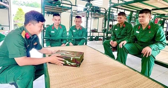 Gác giấc mơ giảng đường chọn thao trường