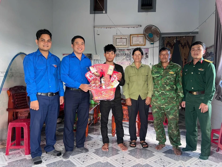 Gần 200 triệu đồng cho an sinh và thanh niên khởi nghiệp