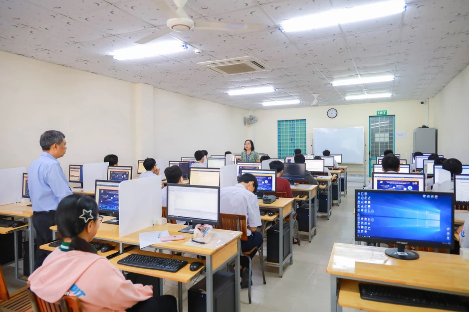 Gần 900 thí sinh khu vực phía Nam thi Tin học trẻ toàn quốc