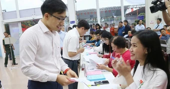 Gen Z thực hiện quyền công dân: Mỗi lá phiếu là một niềm tin