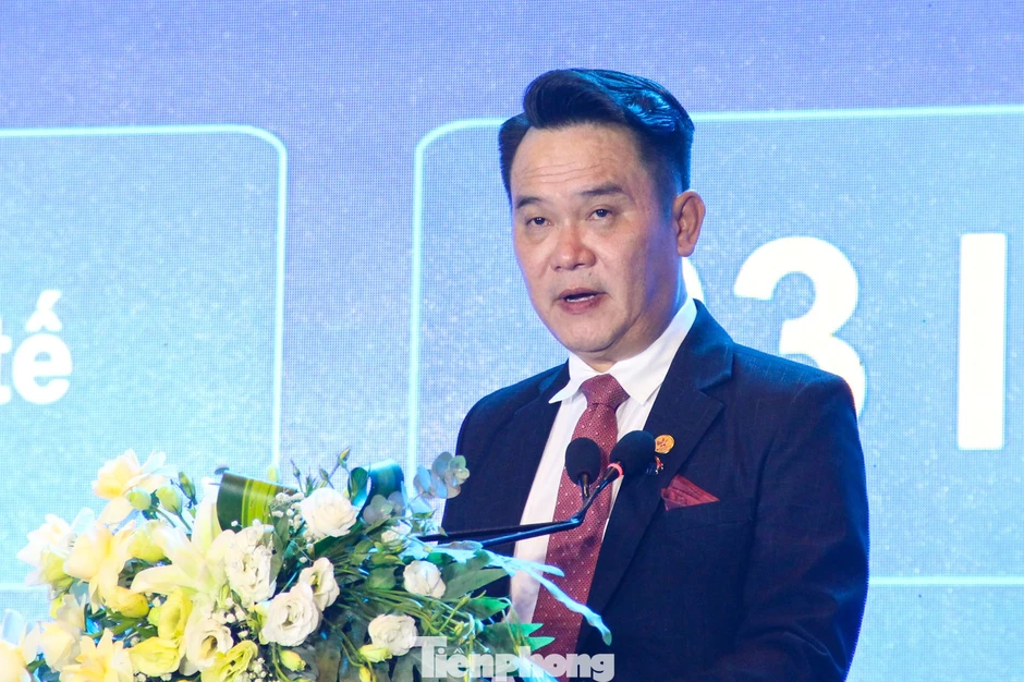 Giải bài toán liên kết vùng, mở rộng không gian phát triển miền Trung Giải bài toán liên kết vùng, mở rộng không gian phát triển miền Trung