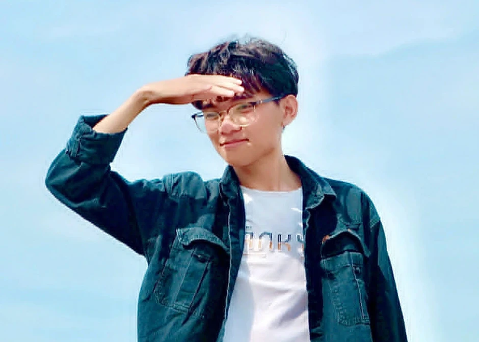 Giai Du, chàng trai gen Z vừa đoạt giải nhất Giải thưởng văn học Kim Đồng Giai Du, chàng trai gen Z vừa đoạt giải nhất Giải thưởng văn học Kim Đồng