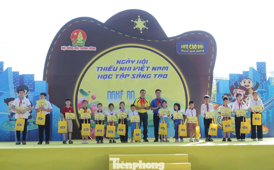 Gieo tinh thần sáng tạo cho thiếu nhi Nghệ An Gieo tinh thần sáng tạo cho thiếu nhi Nghệ An