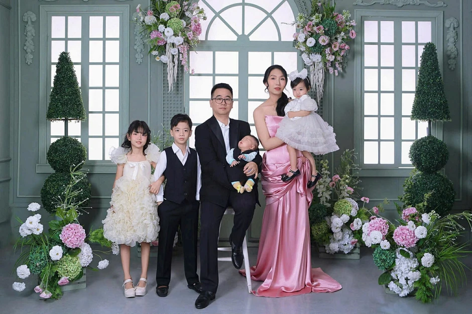 Giữa làn sóng 'ngại đẻ', vẫn có những người trẻ chọn sinh nhiều con, vì sao? Giữa làn sóng 'ngại đẻ', vẫn có những người trẻ chọn sinh nhiều con, vì sao?