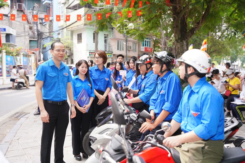Hà Nội chuẩn bị hàng chục nghìn phần quà tặng thí sinh và người nhà Hà Nội chuẩn bị hàng chục nghìn phần quà tặng thí sinh và người nhà