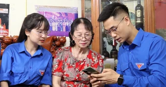 Hành trình ‘1+30’ đưa công nghệ, dịch vụ công gần dân hơn