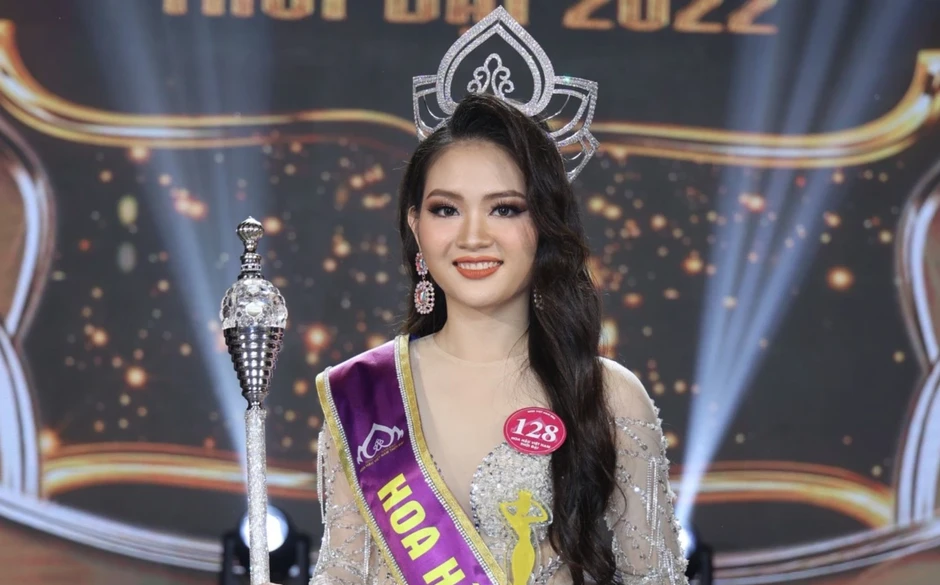 Hoa hậu lấy chồng đại gia xứ Nghệ, con 1 tuổi vội đi làm: Vì sao? Hoa hậu lấy chồng đại gia xứ Nghệ, con 1 tuổi vội đi làm: Vì sao?