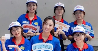 Hoa hậu Lương Thùy Linh: Tiếp sức mùa thi luôn lắng nghe để chuyển mình cùng thời đại