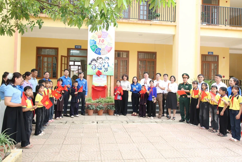 Hoạt động có ý nghĩa chính trị, xã hội sâu sắc Hoạt động có ý nghĩa chính trị, xã hội sâu sắc