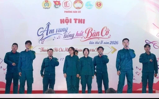 Hơn 1.000 người 'đốt cháy' sân khấu hội thi văn nghệ hot nhất P.Bàn Cờ Hơn 1.000 người 'đốt cháy' sân khấu hội thi văn nghệ hot nhất P.Bàn Cờ