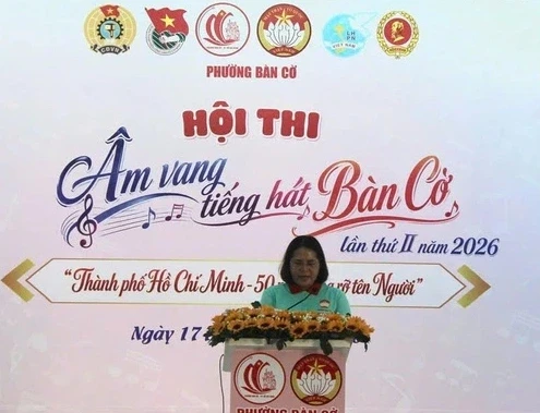Hơn 1.000 người 'đốt cháy' sân khấu hội thi văn nghệ hot nhất P.Bàn Cờ Hơn 1.000 người 'đốt cháy' sân khấu hội thi văn nghệ hot nhất P.Bàn Cờ