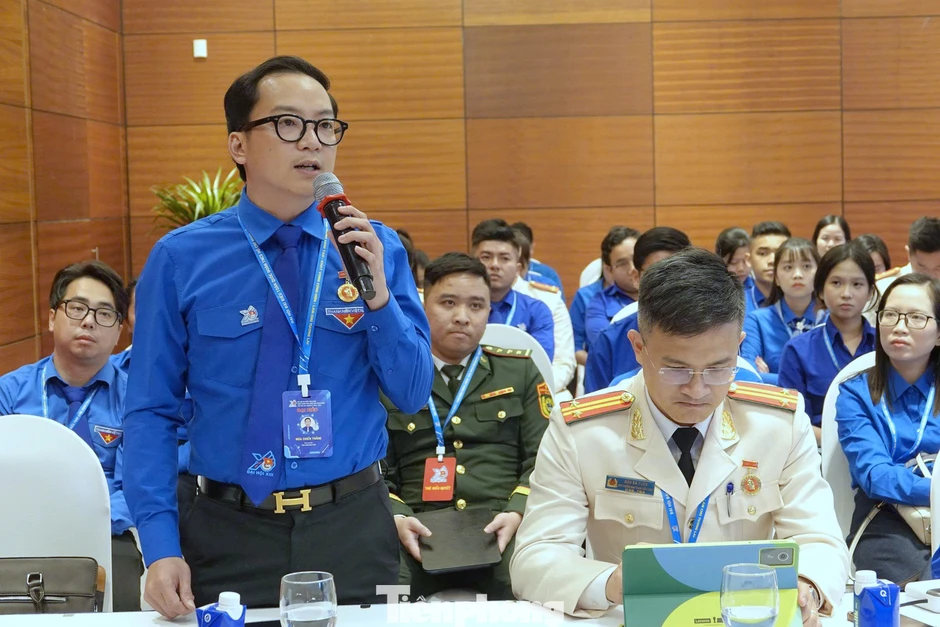 Hướng về cơ sở để đổi mới nội dung, phương thức hoạt động của Đoàn Hướng về cơ sở để đổi mới nội dung, phương thức hoạt động của Đoàn