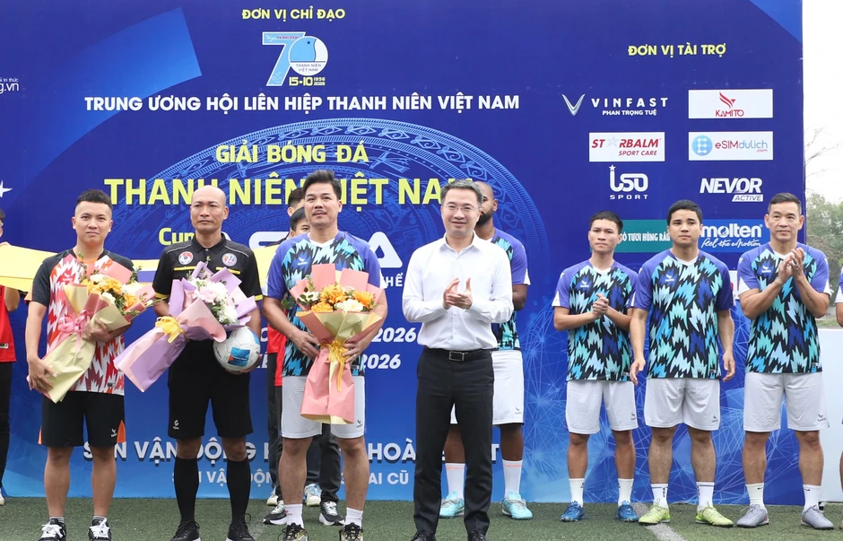 Khai mạc Giải bóng đá thanh niên Việt Nam, 512 đội tham gia Khai mạc Giải bóng đá thanh niên Việt Nam, 512 đội tham gia