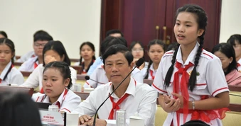 Khi học sinh mong có người để chia sẻ, được hướng nghiệp sớm