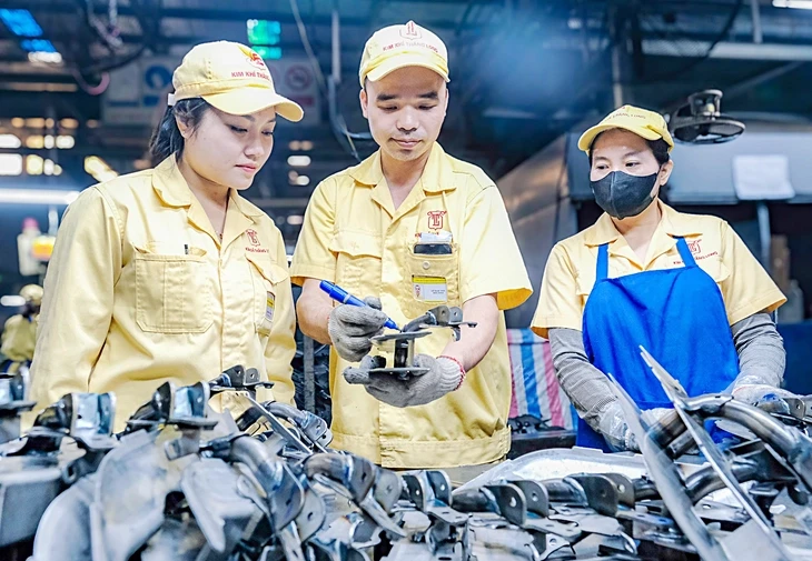 Khoảng lặng '3 không' của người trẻ: Không học tập, không việc làm, không tham gia đào tạo nghề Khoảng lặng '3 không' của người trẻ: Không học tập, không việc làm, không tham gia đào tạo nghề