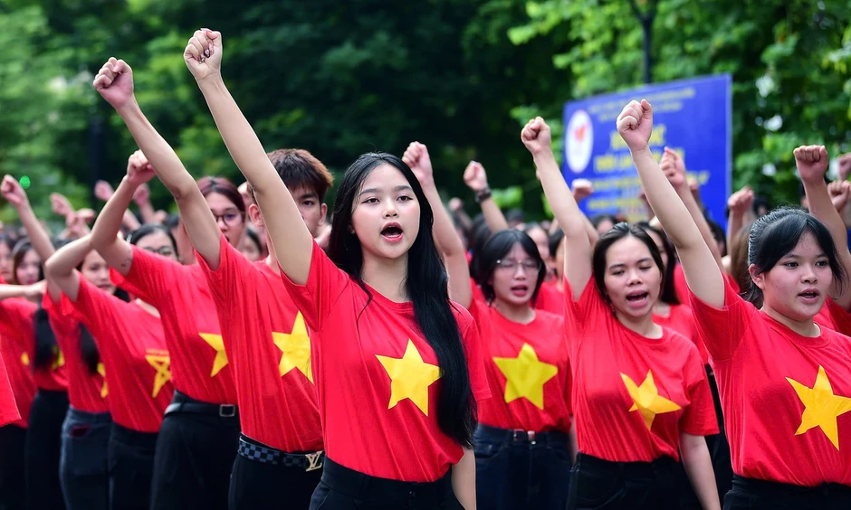 Khơi dậy khát vọng cống hiến Khơi dậy khát vọng cống hiến