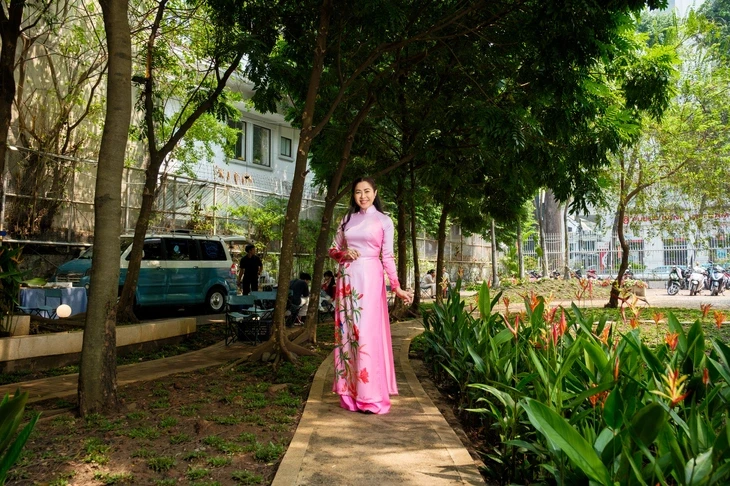 Không gian xanh, nhiều góc chill tại 'ngôi nhà tạm' của thanh niên TP.HCM Không gian xanh, nhiều góc chill tại 'ngôi nhà tạm' của thanh niên TP.HCM