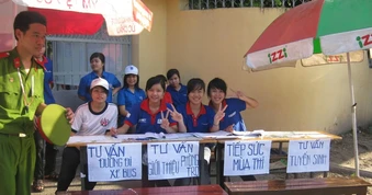Ký ức dưới cơn mưa năm 2010 theo nam đại úy suốt cả thanh xuân