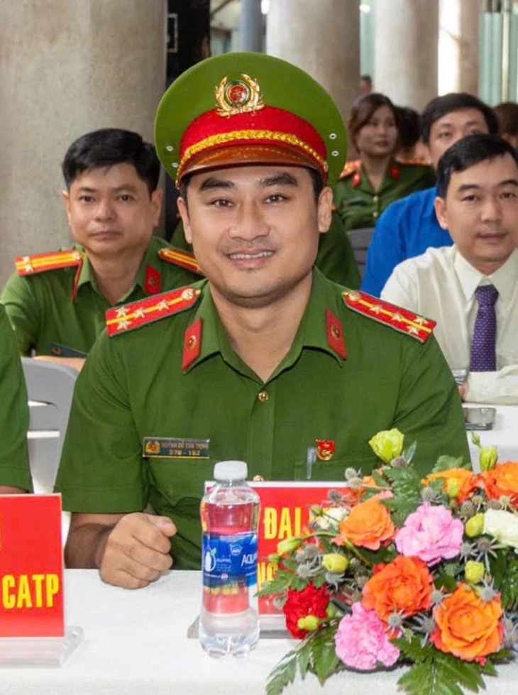 Lãi chồng lãi từ app đen thành cái bẫy 'nuốt chửng' sinh viên Lãi chồng lãi từ app đen thành cái bẫy 'nuốt chửng' sinh viên