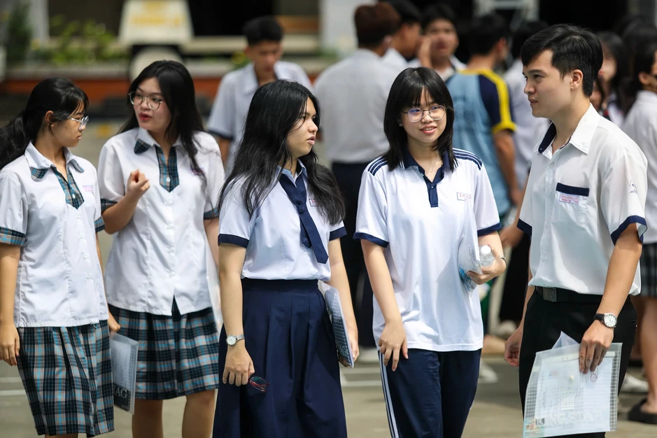 Làm phần reading trong đề thi tiếng Anh tốt nghiệp THPT thế nào để hiệu quả? Làm phần reading trong đề thi tiếng Anh tốt nghiệp THPT thế nào để hiệu quả?