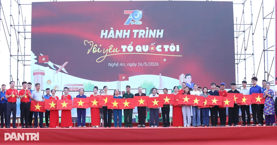 Lan tỏa tinh thần yêu nước từ hành trình “Tôi yêu Tổ quốc tôi” Lan tỏa tinh thần yêu nước từ hành trình “Tôi yêu Tổ quốc tôi”
