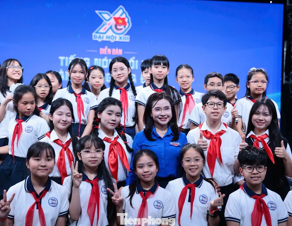 Lan tỏa tình yêu biển đảo, xây dựng môi trường học đường an toàn cho thiếu nhi