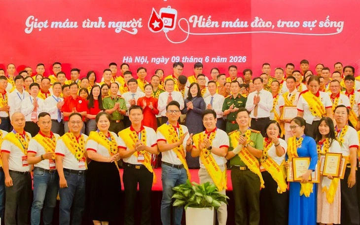 Lấy được vợ nhờ lần hiến máu đầu tiên Lấy được vợ nhờ lần hiến máu đầu tiên