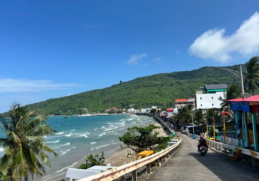 Lễ 30.4 - 1.5 đi đâu chơi: Ngắm thành phố từ trên cao, lái caravan sang Lào... Lễ 30.4 - 1.5 đi đâu chơi: Ngắm thành phố từ trên cao, lái caravan sang Lào...