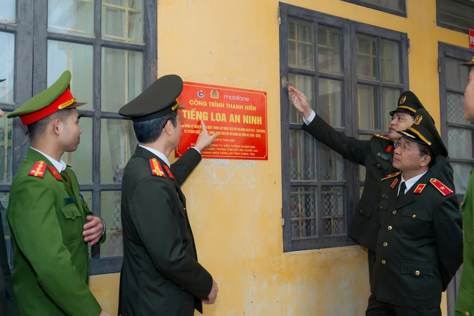 Loa thông minh tích hợp AI tuyên truyền pháp luật Loa thông minh tích hợp AI tuyên truyền pháp luật