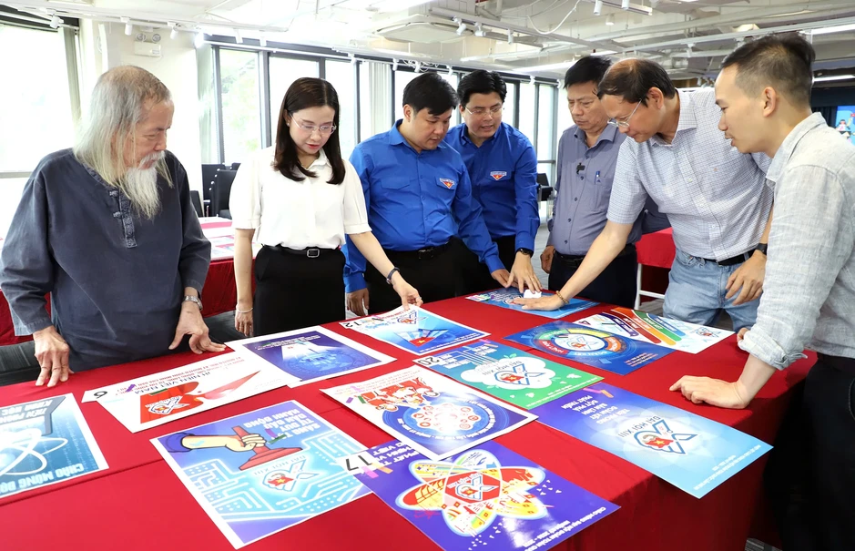 Lựa chọn tranh cổ động tuyên truyền Đại hội Đoàn lần thứ XIII Lựa chọn tranh cổ động tuyên truyền Đại hội Đoàn lần thứ XIII