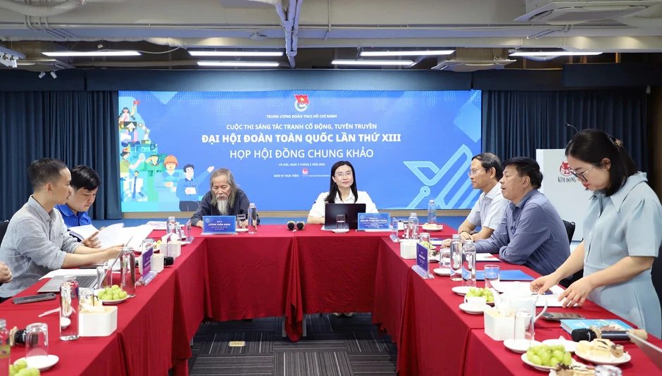 Lựa chọn tranh cổ động tuyên truyền Đại hội Đoàn lần thứ XIII Lựa chọn tranh cổ động tuyên truyền Đại hội Đoàn lần thứ XIII