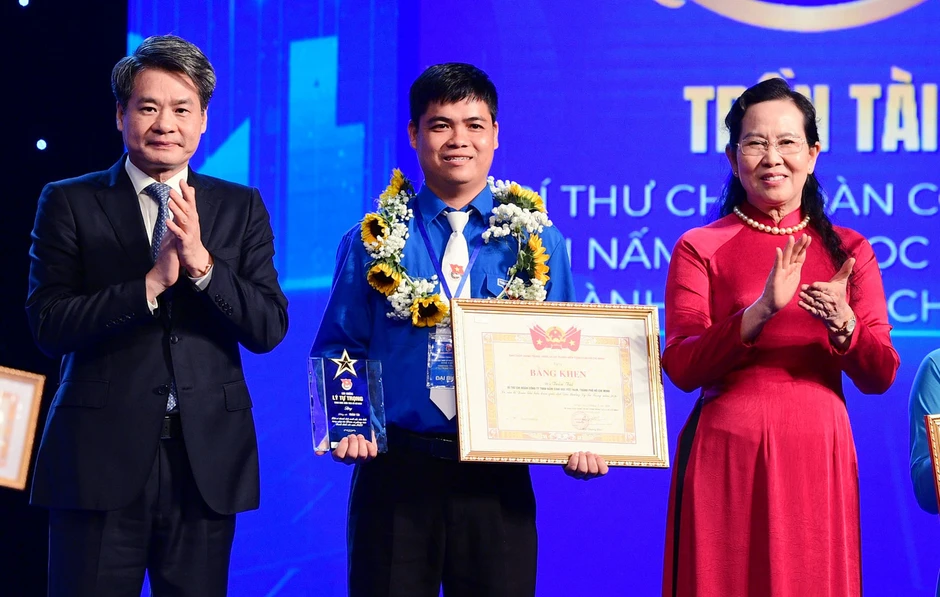 Mang phòng lab về quê khởi nghiệp Mang phòng lab về quê khởi nghiệp