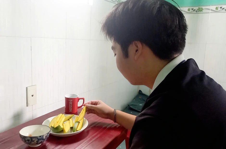 Mê mẩn sầu riêng, mận, vải... nhưng ngại nổi mụn, thực hư thế nào? Mê mẩn sầu riêng, mận, vải... nhưng ngại nổi mụn, thực hư thế nào?