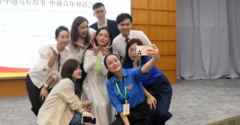Mở rộng Hành trình đỏ Việt - Trung, lần đầu tổ chức cho du học sinh